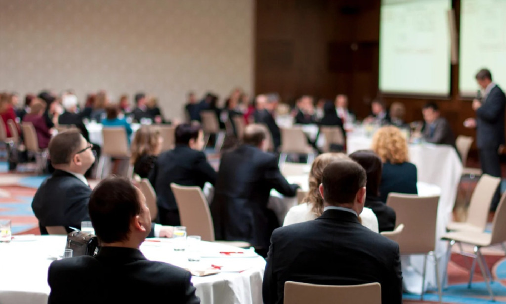 Top Websites to Find Conferences in India in 2026!