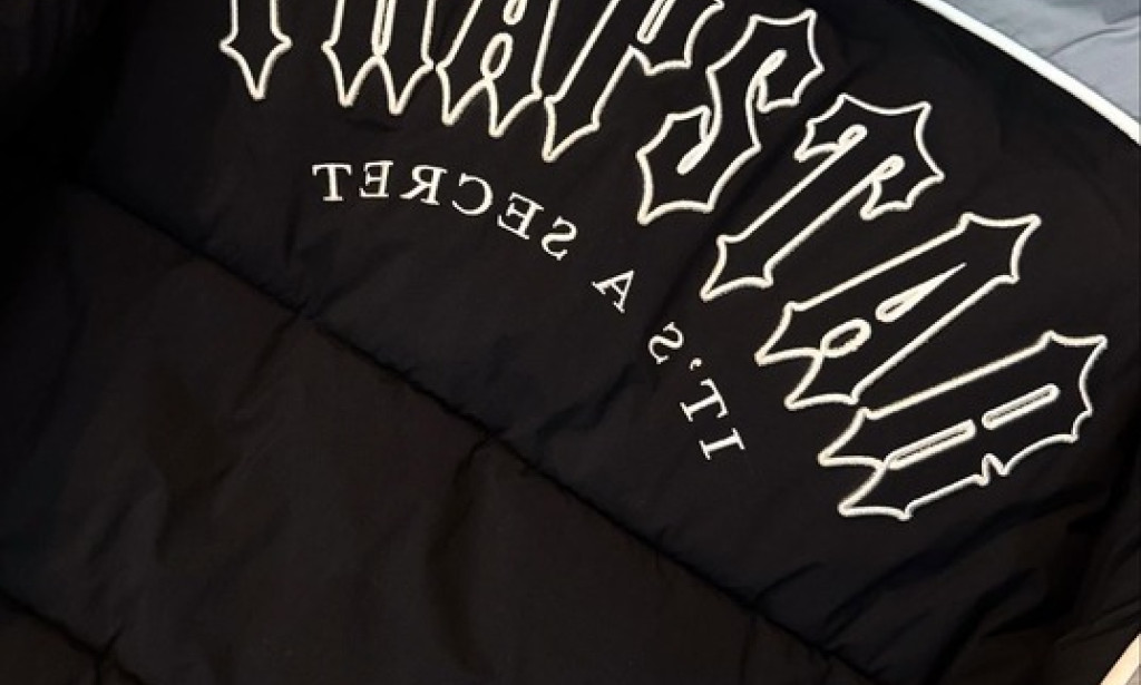 top Essentials Shorts & Trapstar London: Must-Have Streetwear Pieces for 2026