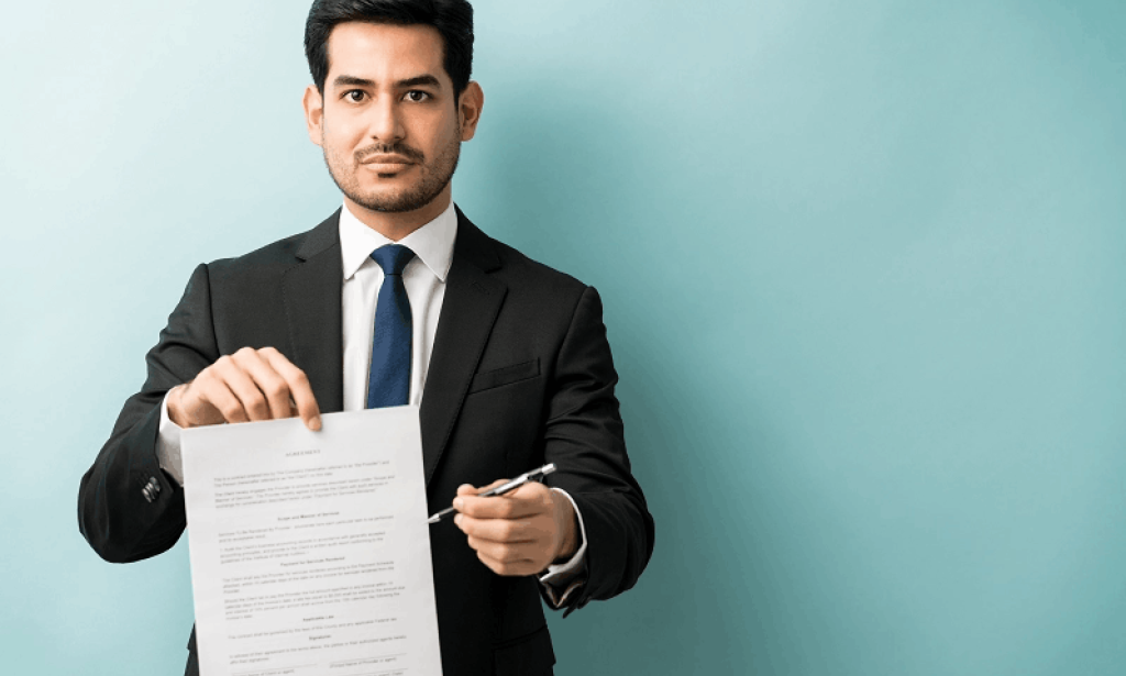 Top Benefits of Holding a Professional License Dubai for Your Business