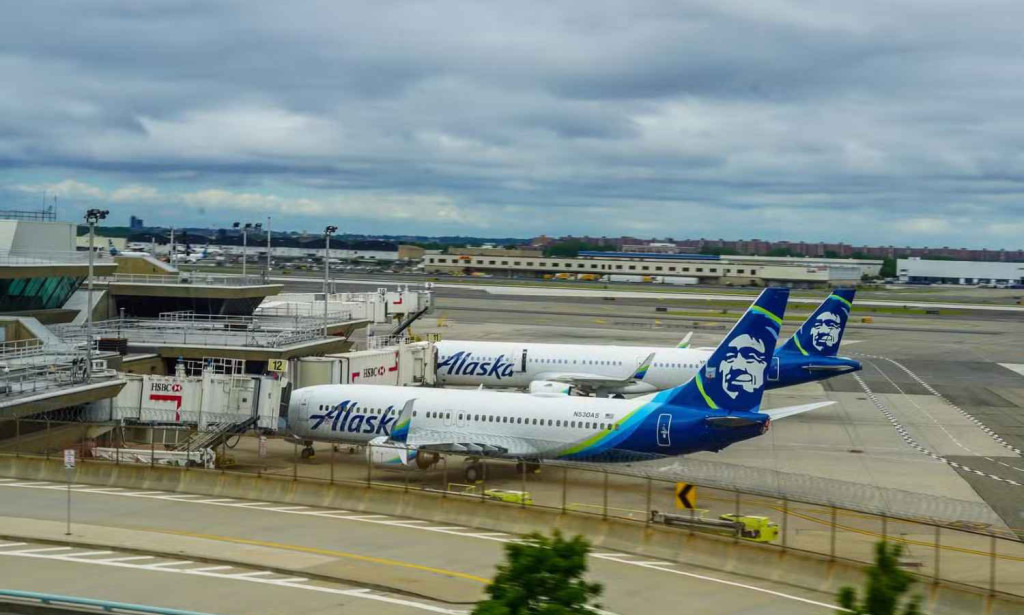 what terminal is alaska airlines in sfo