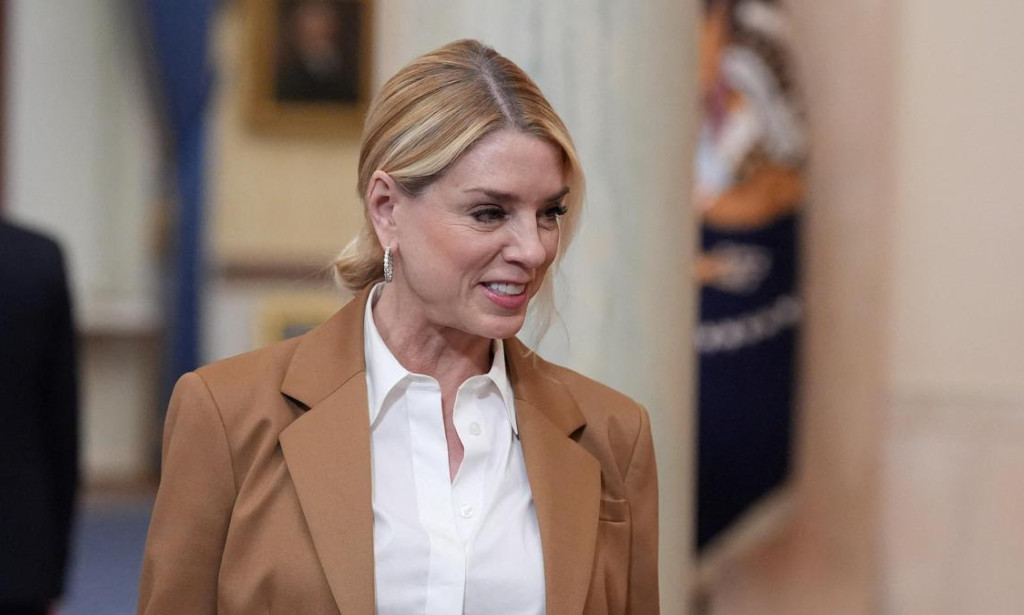 How Trump removes US Attorney General Pam Bondi