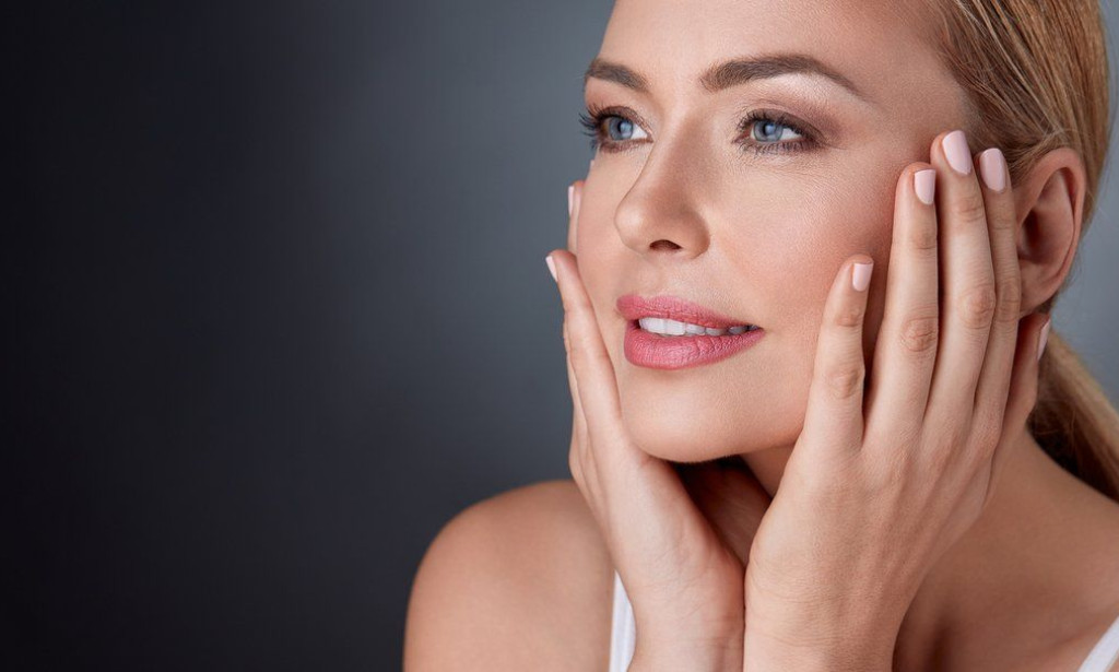 How Effective Is Nefertiti Lift at Smoothing Jowls?