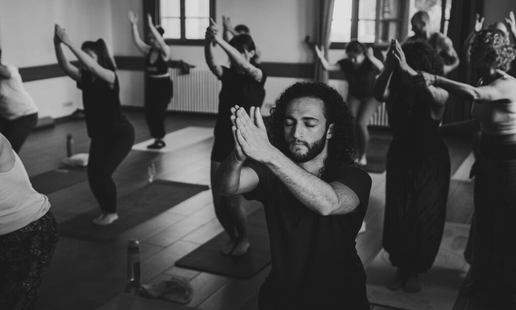 What is Ashtanga Yoga Vinyasa Sequence? A Complete Guide to Structured Flow and Discipline
