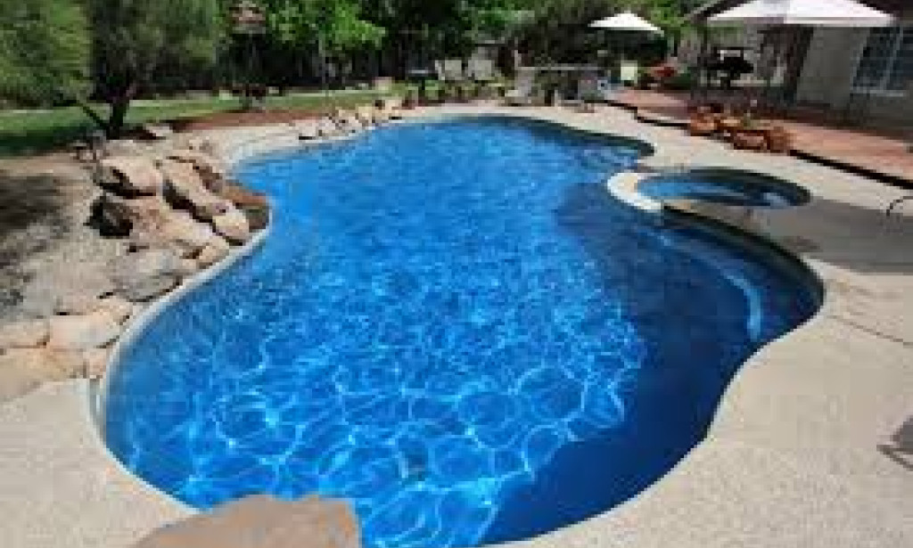 Top Polished Scapes Ultimate Guide to Premium Polished Pool Finishes and Outdoor Elegance