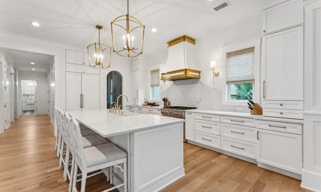 How to Maximize Storage with Custom Cabinetry in Small San Diego Homes