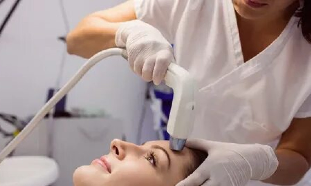 How does Pico Laser Treatment target stubborn skin pigmentation?