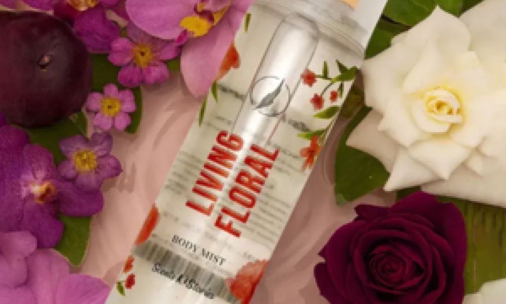 How to Build a Perfect Women Scent Collection at Home
