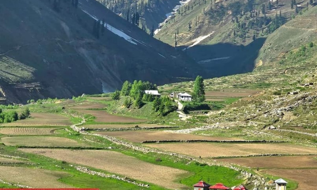 Top Nawabs Hotels in Naran Kaghan for Luxury Stay