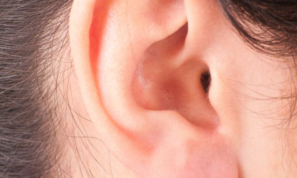 Ear Reshaping in Dubai: How to Enhance Confidence Through Surgery