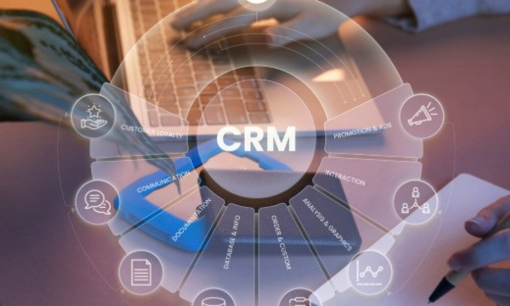 How AI-Powered CRM: The Missing Link Between Data and Decisions