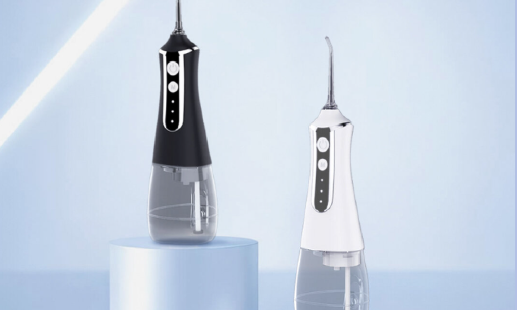 How Everyone Is Talking About the WellaWhite Water Flosser!