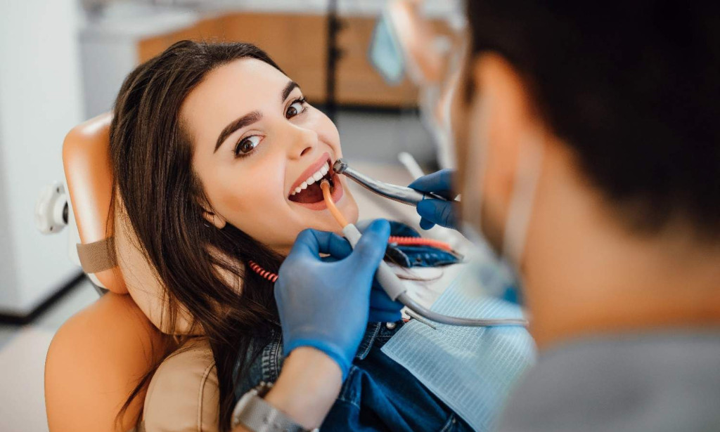 Top Dental Clinic SW Calgary for Healthy Teeth & Gums