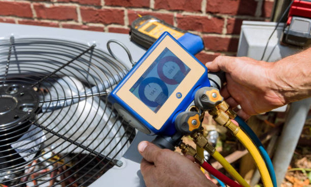 How Do Air Conditioner Repair Services Fix Loud AC Noise?