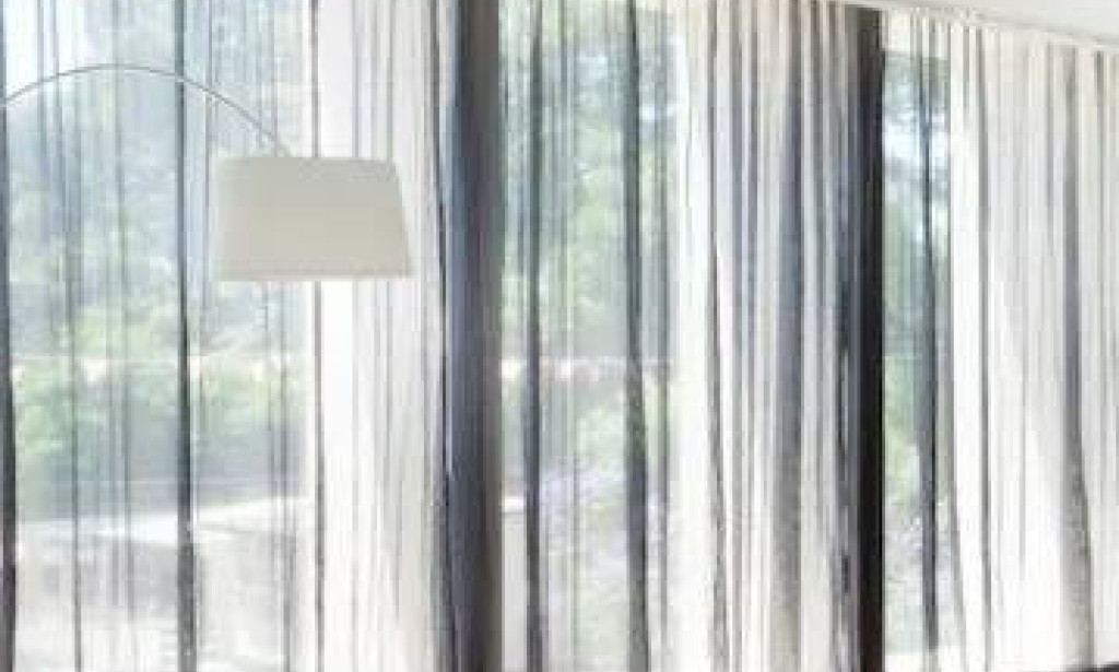 Top 10 Sheer Curtain Styles Popular in Dubai Right Now