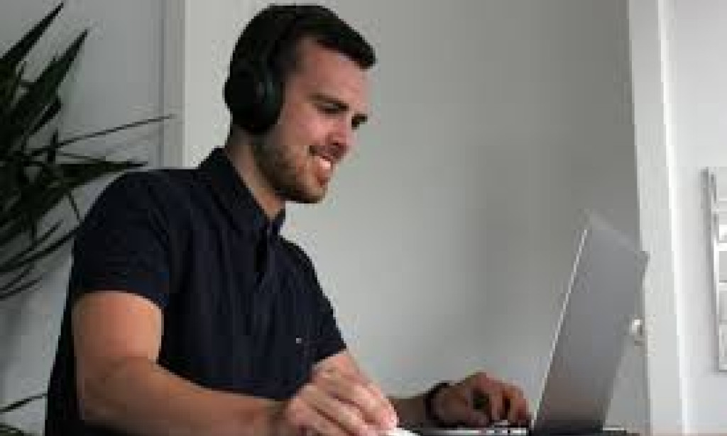 Top Professional Cold Callers Still Drive High-Quality Leads for Businesses