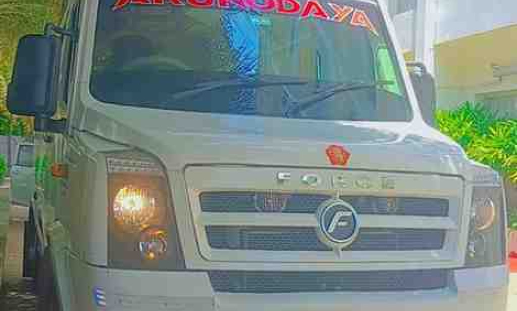 Tempo Traveller for Rent in Bangalore for Hyderabad Road Trips - Top