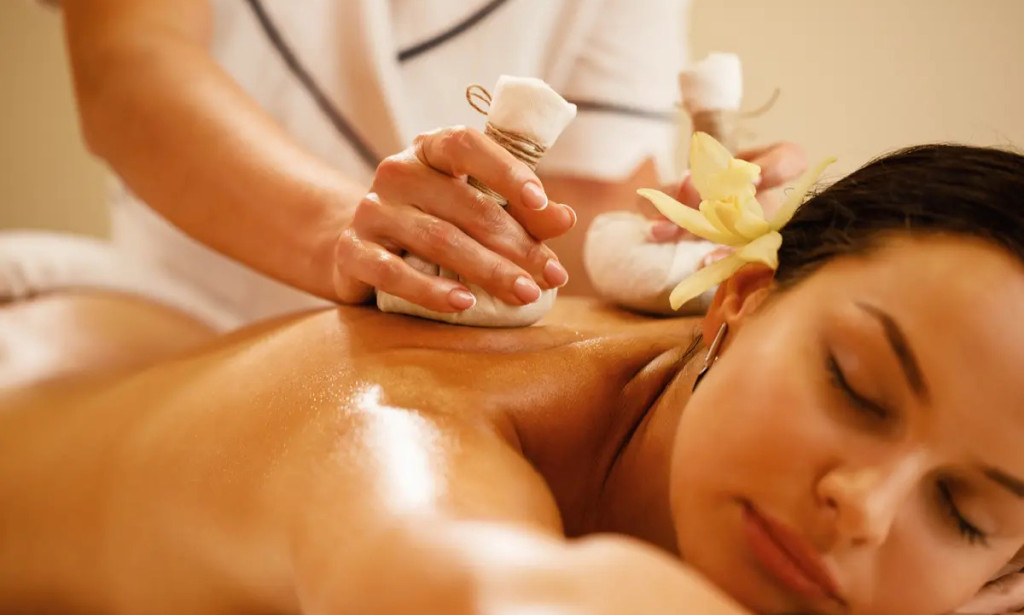 What Is Making Aromatherapy Massage and Foot Reflexology So Popular in Dubai Right Now?