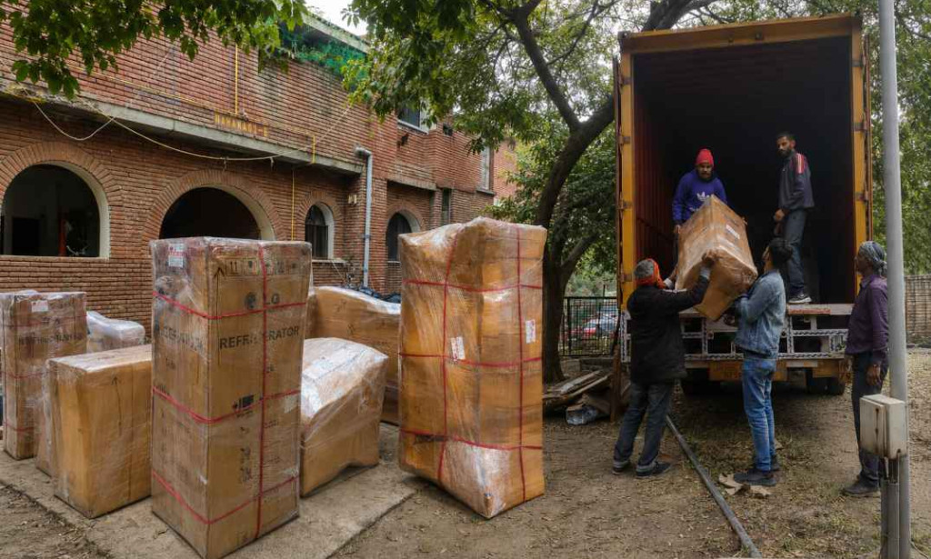 Saste Packers Movers Near Me - Smart Moving Solutions with Professional Packers and Movers