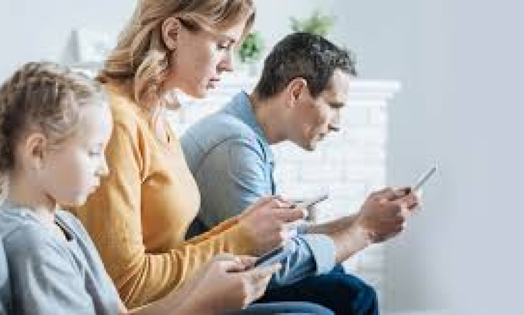 How Mobile phones can sometimes interfere with the relationship between parents and children
