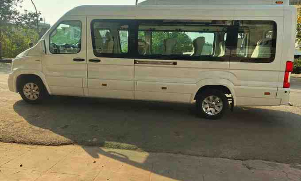 12 Seater Tempo Traveller Rental in Bangalore for Yercaud Weekend Trips -top