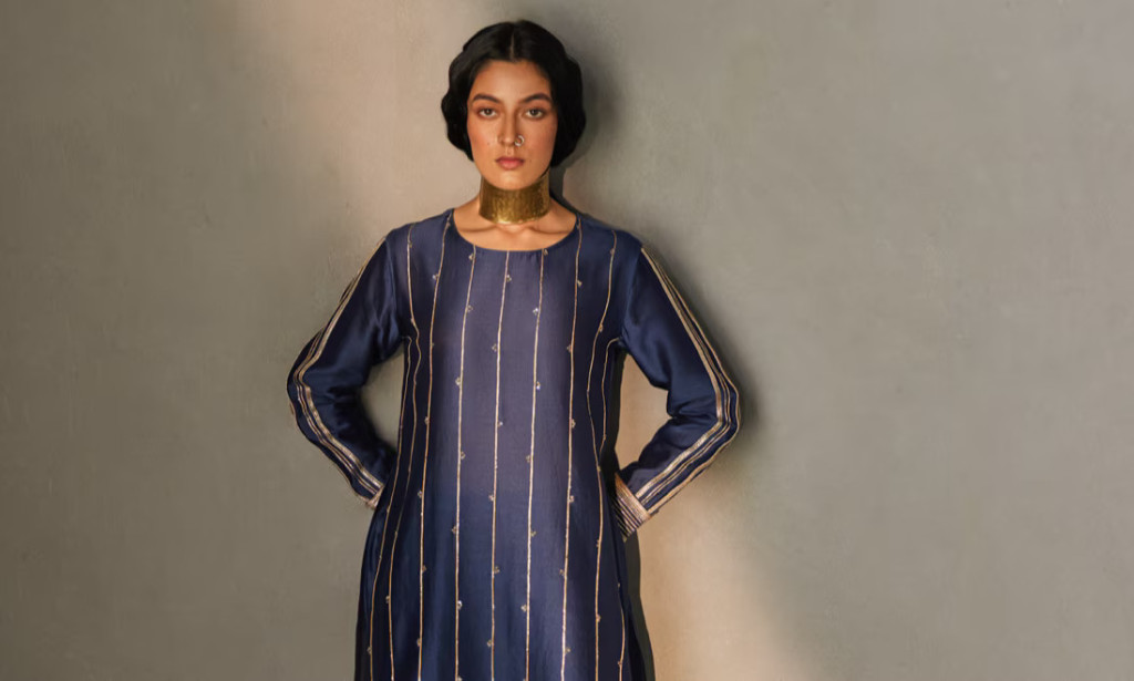 Top Fabric of Royalty: Understanding the Timeless Appeal of Pure Chanderi Silk