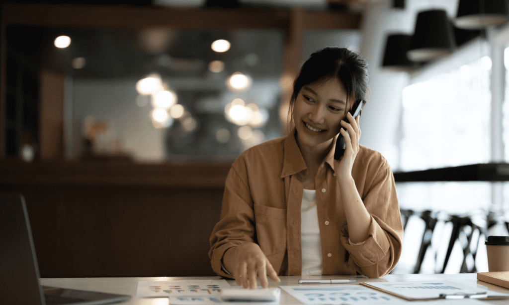 How Outsourced Accounting Helps Small Businesses Scale Without Increasing Overhead?