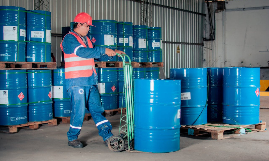 Why Neemcco is a Leading who Trusted Manufacturer of Hypophosphorous Acid