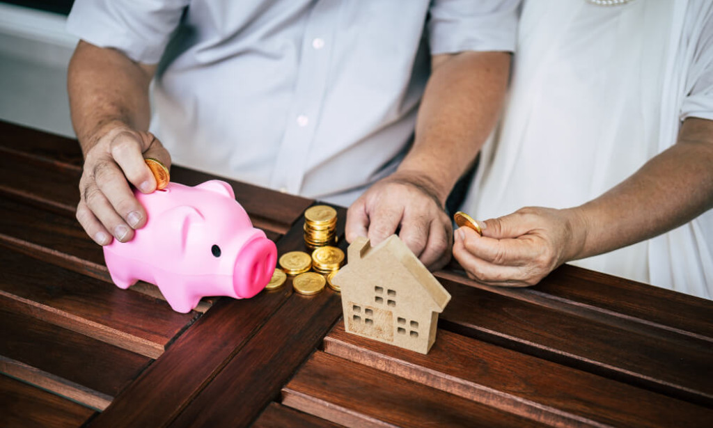 What is the Right Age to Invest in an Apartment?