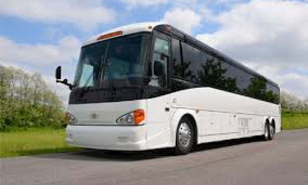 TOP Miami Charter Bus Rental: The Key to Hassle-Free Event Transportation