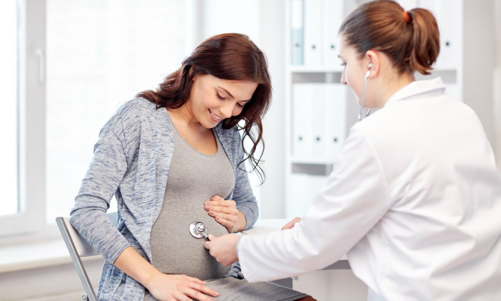 What to Expect During Your First Gynecologist Visit
