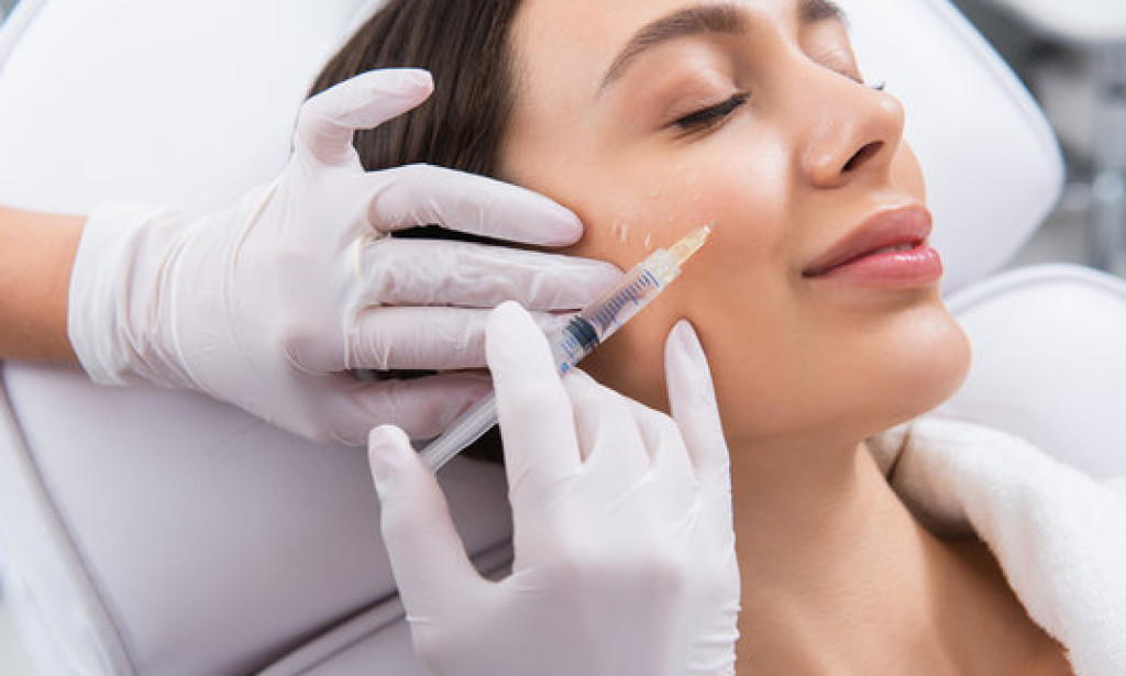 What Are Cheek Fillers for Non-Surgical Cheek Enhancement?