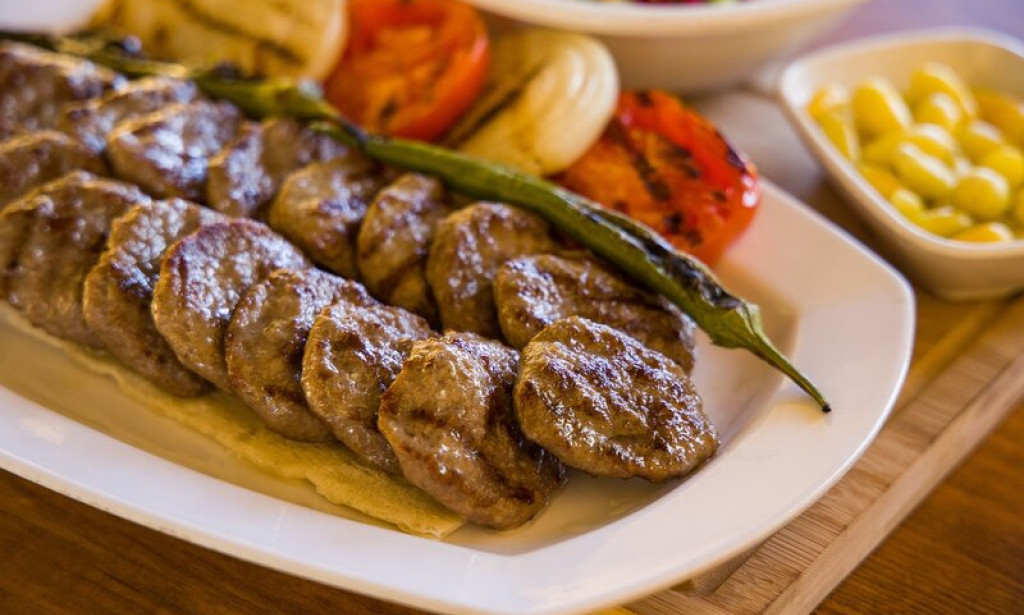 Indonesia Meat: What Are the Health Benefits of Meat in a Balanced Diet?