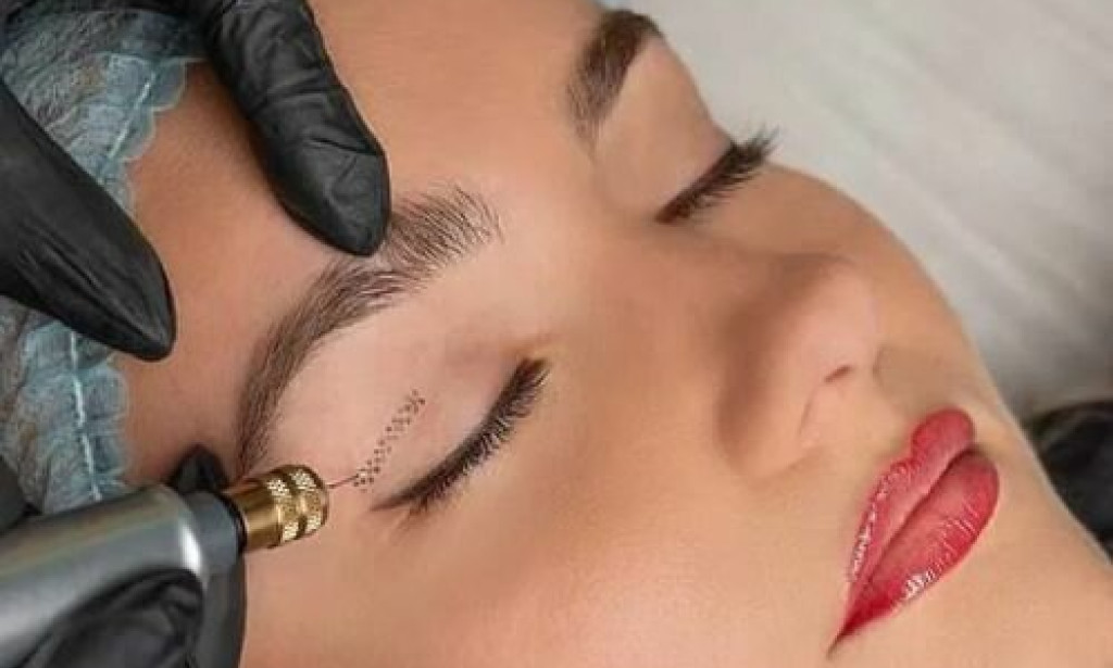 How Can Plasma Pen Treatment Tighten Loose Neck Skin?