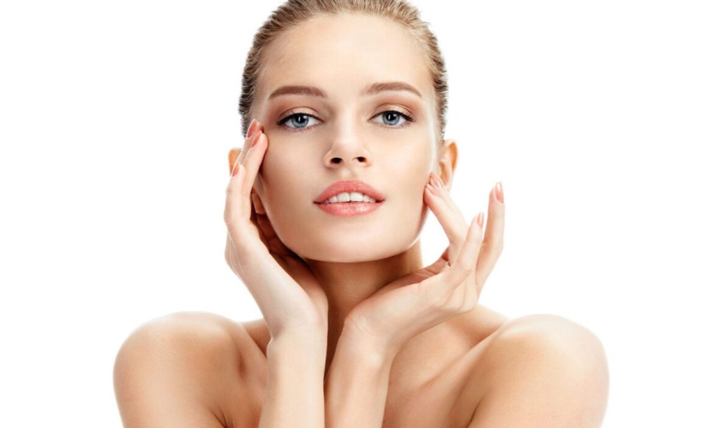 How Can a Nefertiti Lift Improve Facial and Neck Appearance?