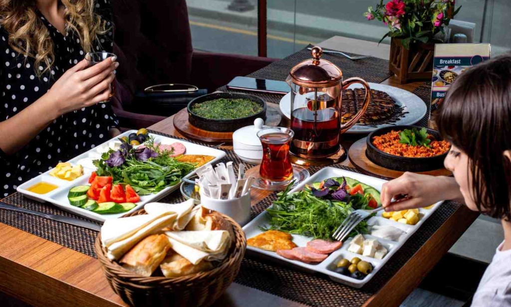How to Find Your Next Favorite Place for Dinner in Surry Hills