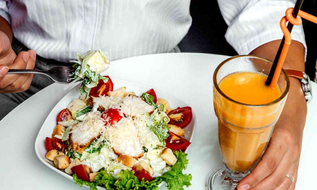 How Catering Bondi Helps Create Memorable Events Without the Stress