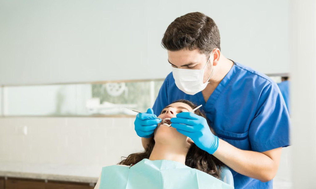 Top Dentist in Indirapuram: Complete Dental Care for a Healthy and Confident Smile