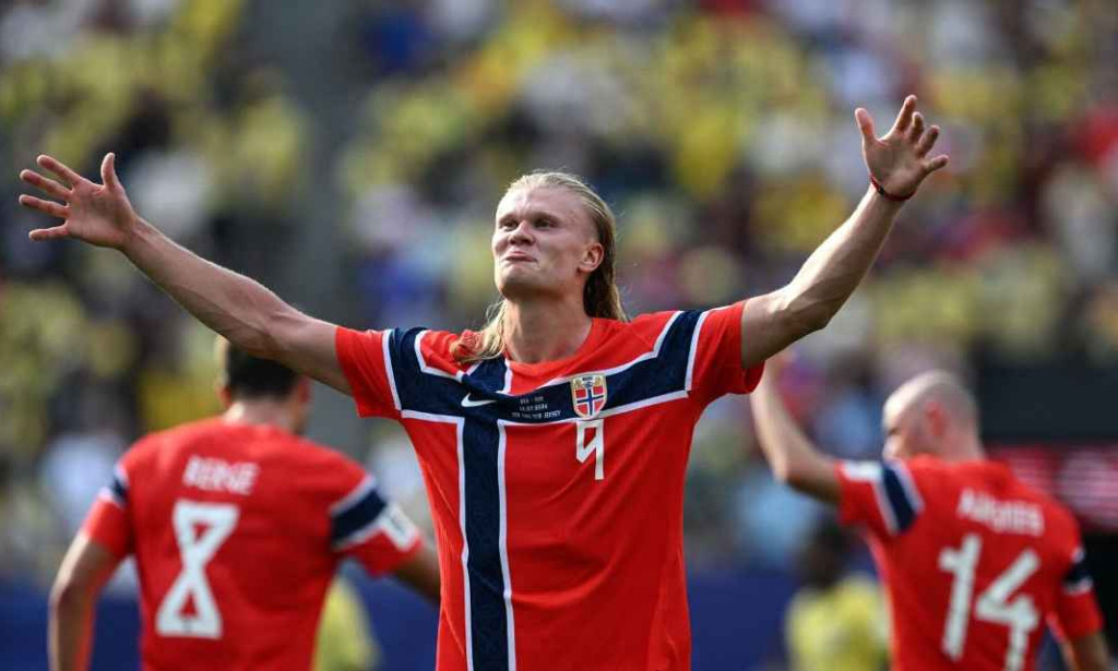Haaland of Norway says that England's chances of winning the World Cup are "really low."