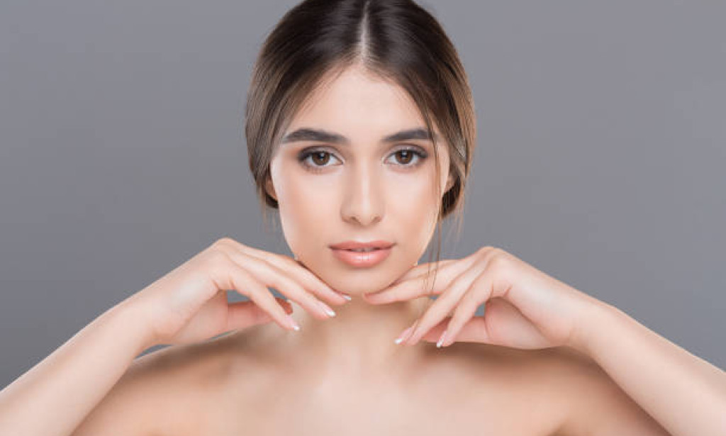 Top Brow Lift Surgery in Dubai for a Brighter Eye Area