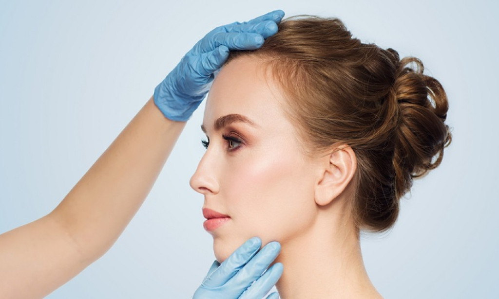 what تجميل الأنف التعديلي (الترميمي) في دبي: استعد ثقتك بنفسك وتصحيح أخطاء الماضي