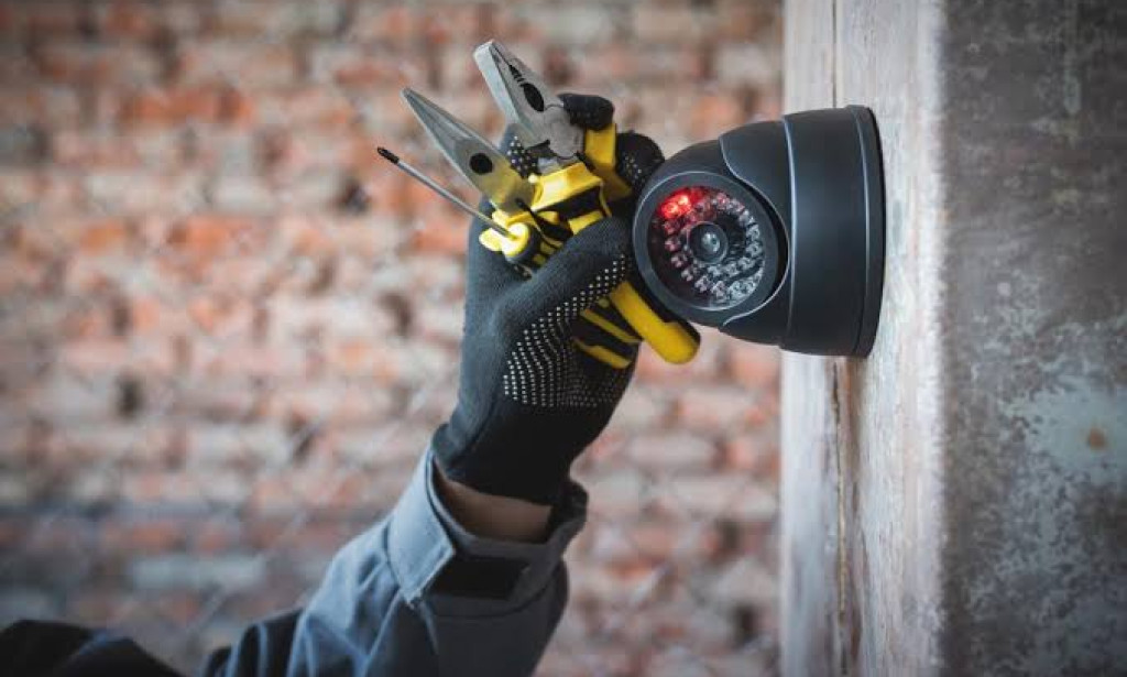 How to Install Security Cameras: Smart Home Protection in Sun City, AZ