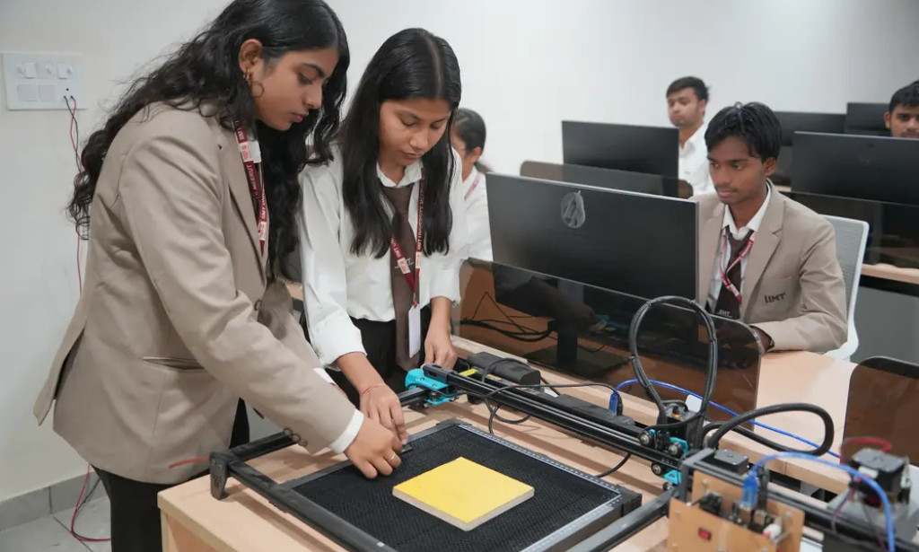 How Can You Choose the Best Engineering Colleges in Delhi NCR?