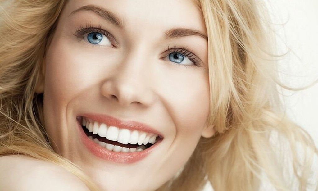 What Makes a Perfect Hollywood Smile Design?
