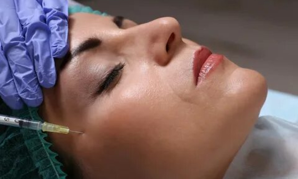 How Does Juvederm Filler Improve Midface Fullness?